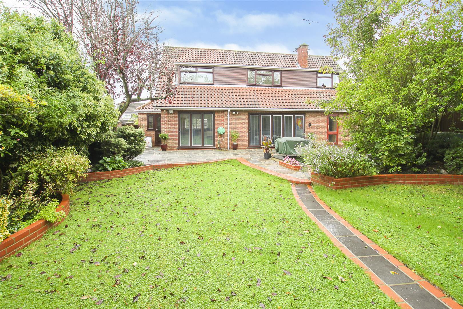 Hook End, Nursery Road, BRENTWOOD Keith Ashton